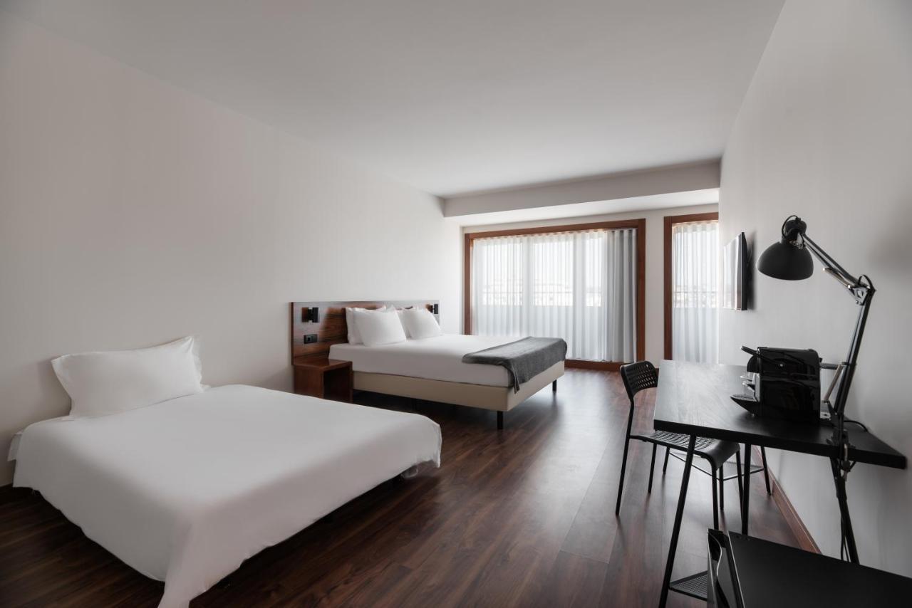 Exe Praia Golfe Espinho  Exteriör bild
